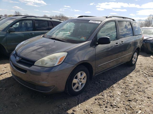 Global Auto Auctions: 2004 TOYOTA SIENNA CE