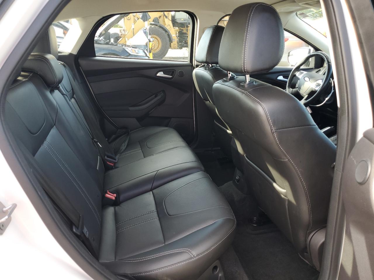 1FADP3N27EL144293 2014 Ford Focus Titanium