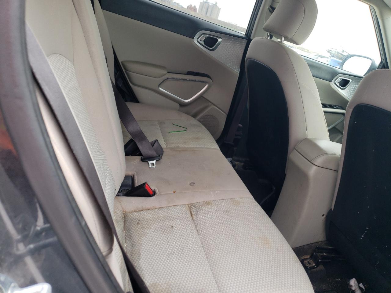 KNDJ23AU5L7082496 2020 Kia Soul Lx