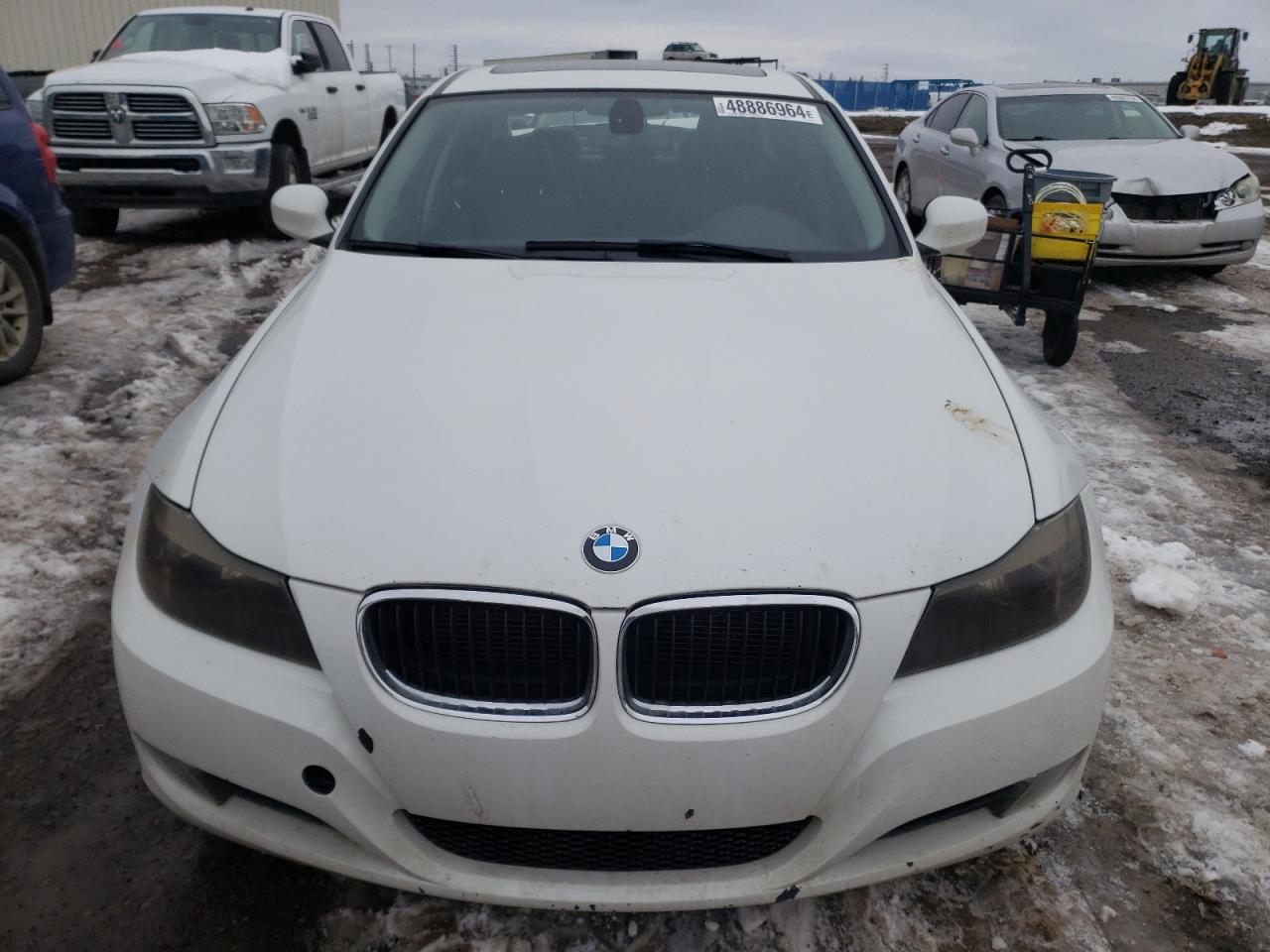 WBAPG7G5XBNN18219 2011 BMW 323 I