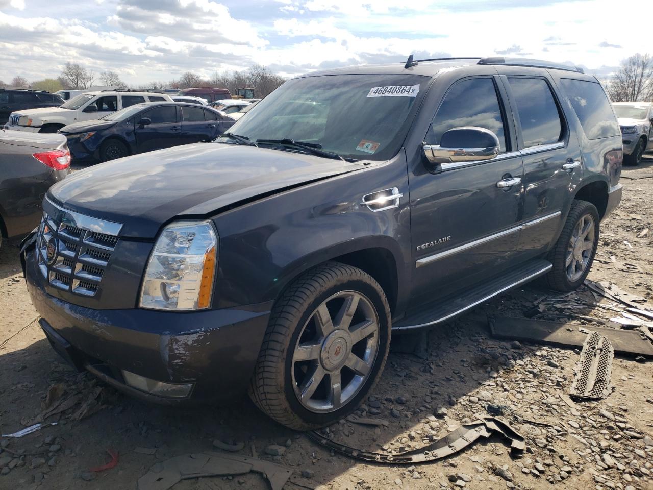 1GYS4BEF8BR244168 2011 Cadillac Escalade Luxury