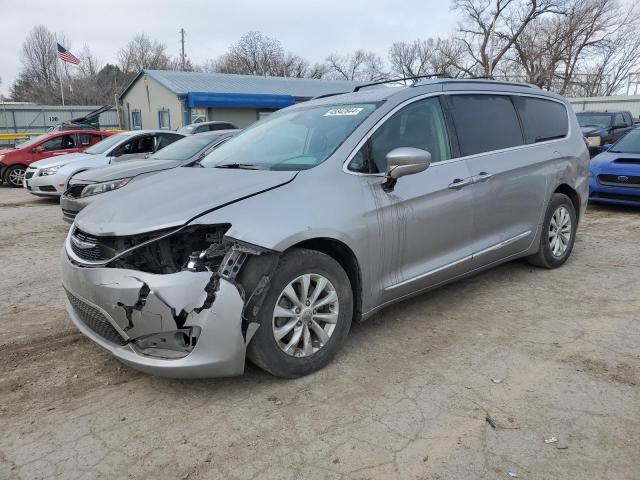 2019 Chrysler Pacifica Touring L VIN: 2C4RC1BG8KR626161 Lot: 45342844