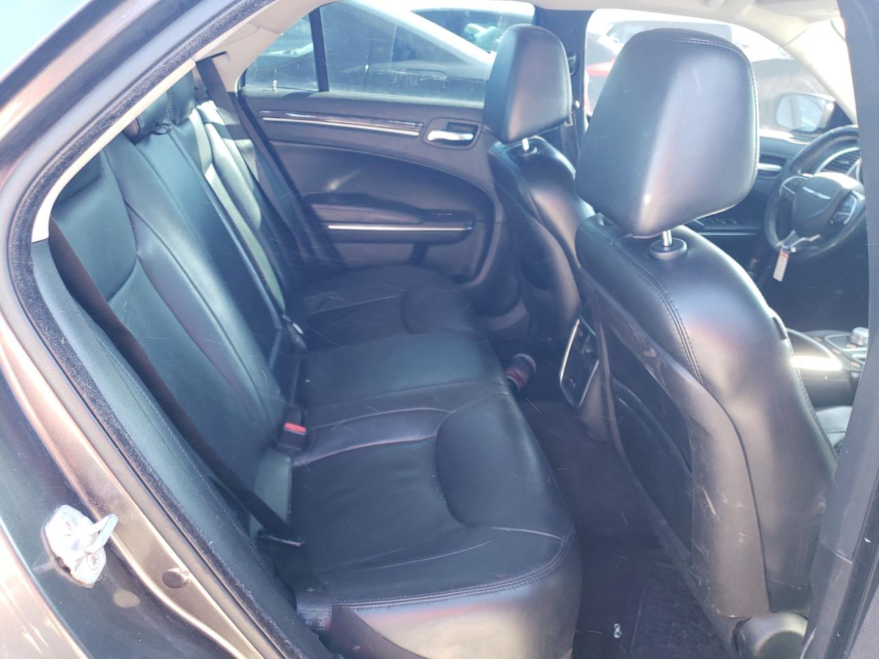 2C3CCAAG1FH872170 2015 Chrysler 300 Limited