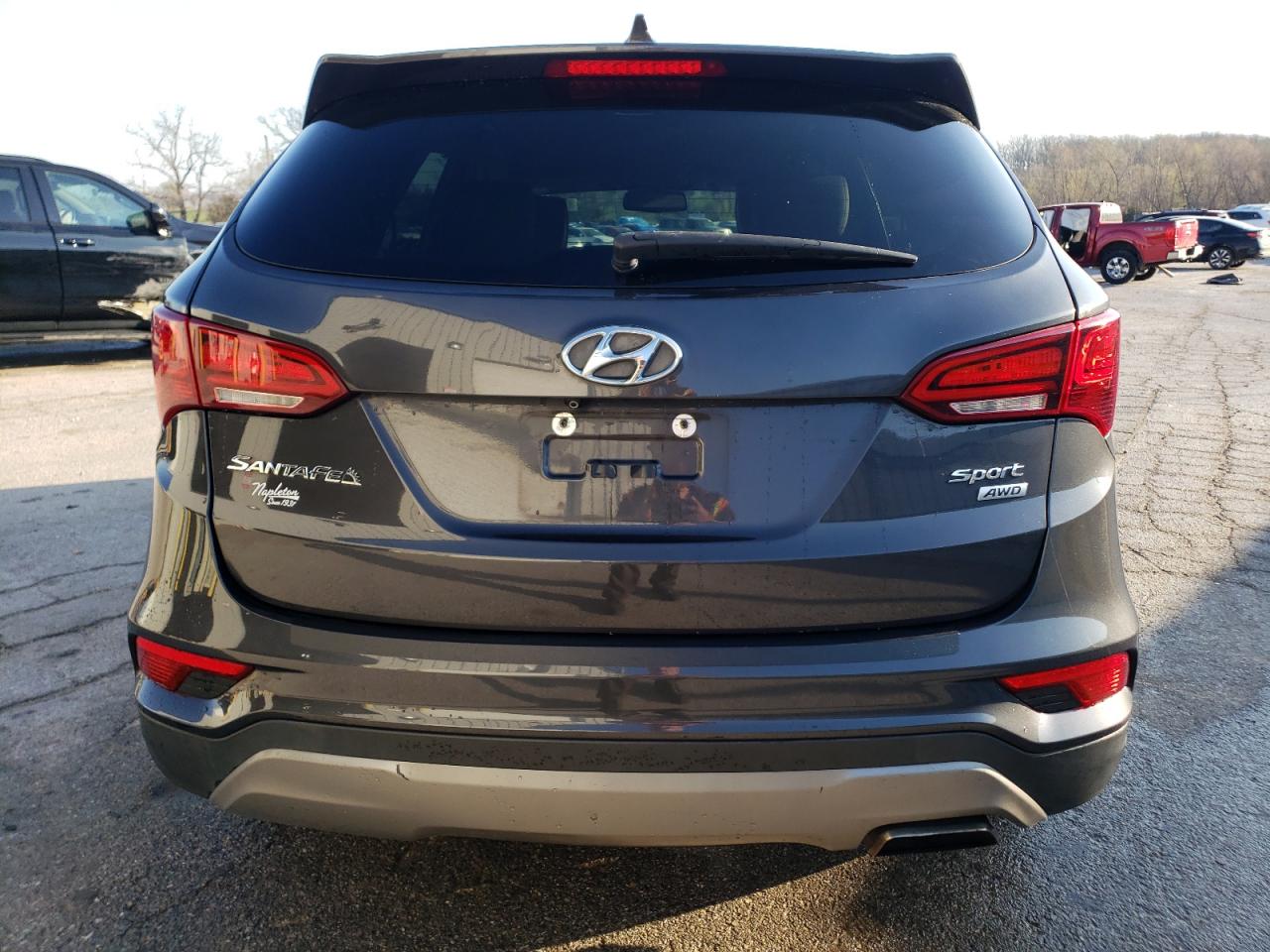 2017 Hyundai Santa Fe Sport vin: 5XYZUDLB7HG468975