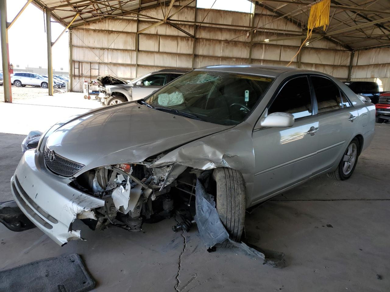 4T1BA32K44U030005 2004 Toyota Camry Se