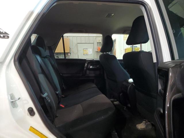 2020 TOYOTA 4RUNNER SR - JTEBU5JR2L5827816