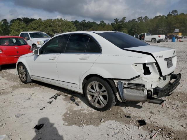 VIN WDDGF4HB3DF972582 2013 Mercedes-Benz C-Class, 250 no.2