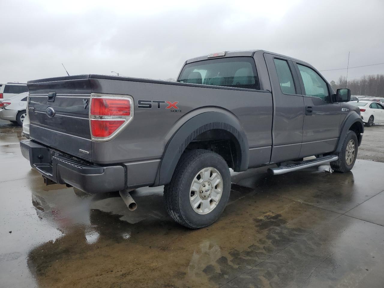 2012 Ford F150 Super Cab vin: 1FTEX1EM2CKE03795