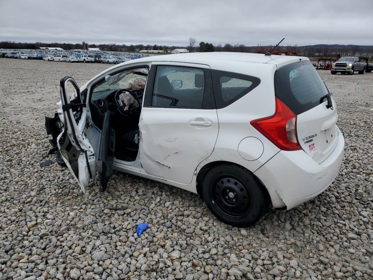 2015 Nissan Versa Note S vin: 3N1CE2CP6FL358902