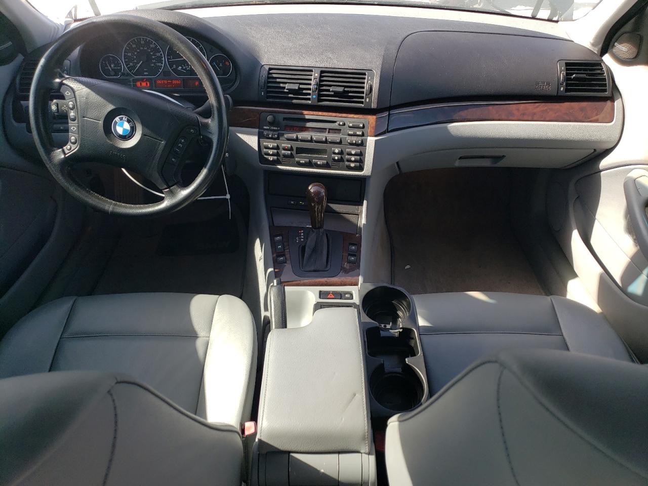 WBAEV53423KM31996 2003 BMW 330 I