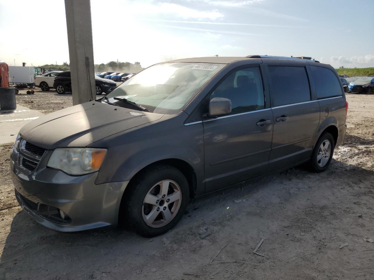 2C4RDGDG1DR549245 2013 Dodge Grand Caravan Crew