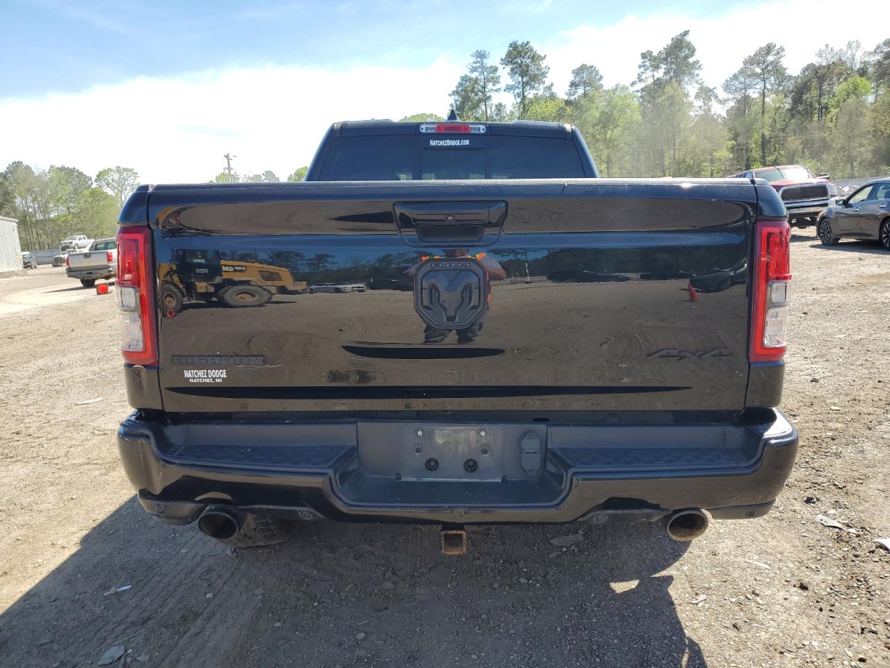 1C6SRFBTXLN353465 2020 Ram 1500 Big Horn 4X4 6'4 Box