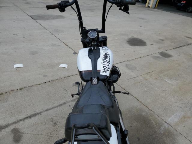 2017 HARLEY-DAVIDSON FXSE 1HD1TG913HB957494