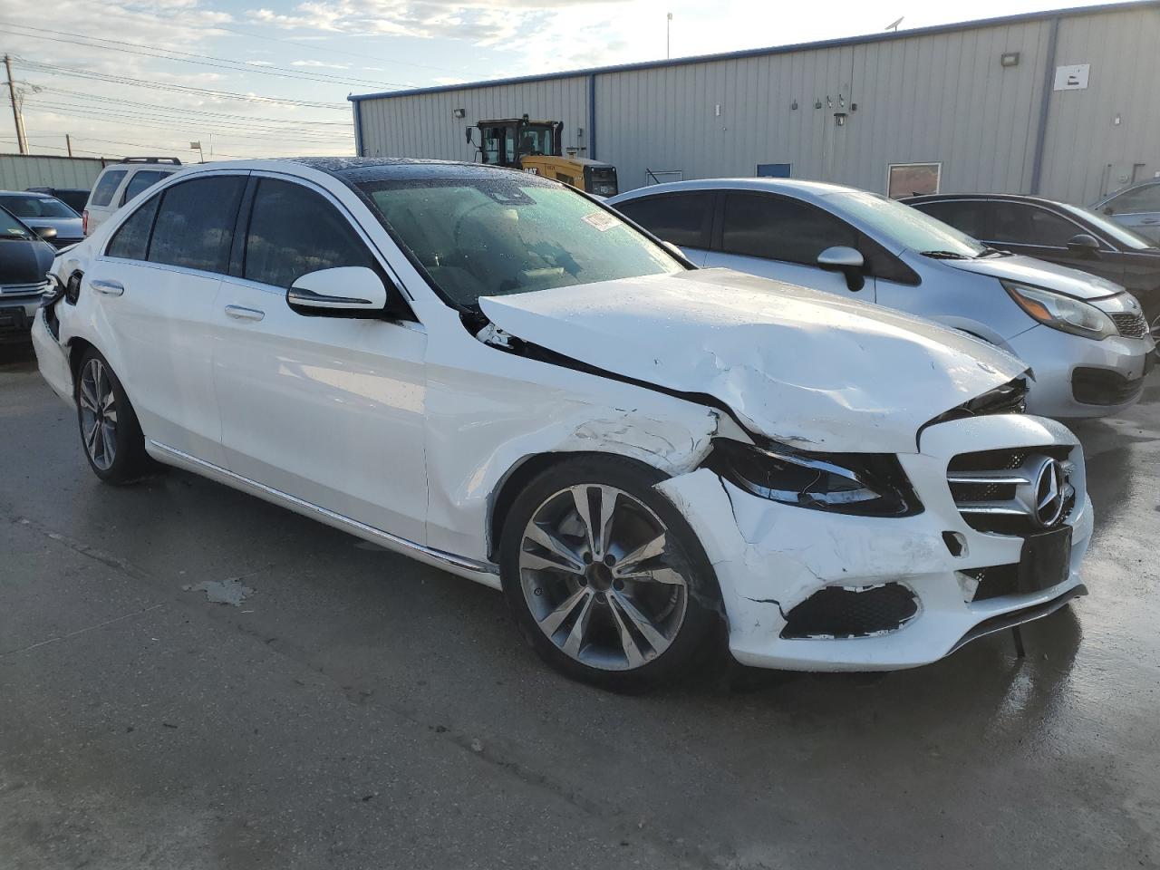 WDDWF4JBXGR137166 2016 Mercedes-Benz C 300