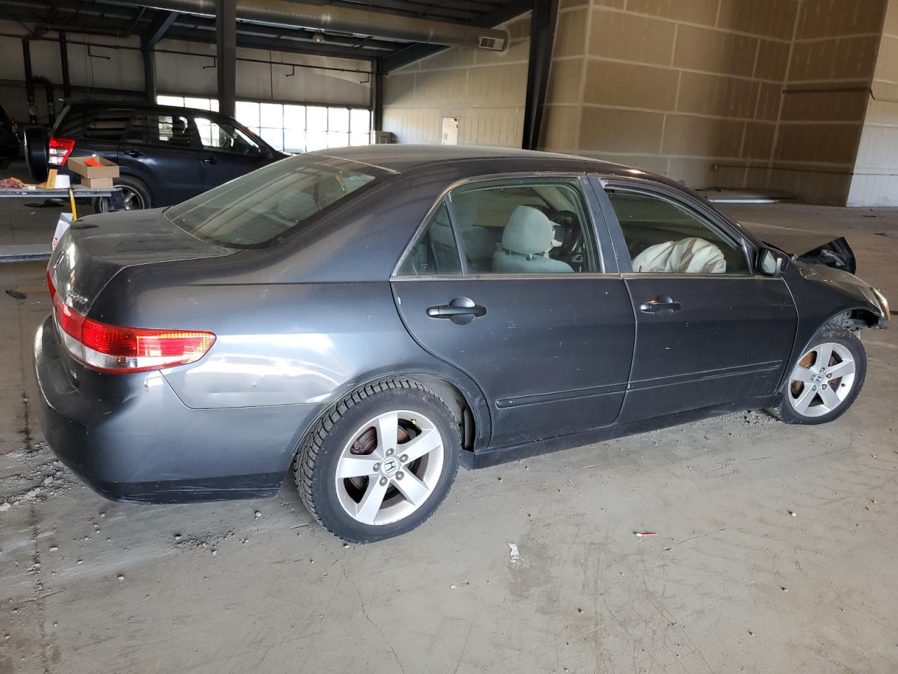 JHMCM56683C022548 2003 Honda Accord Ex