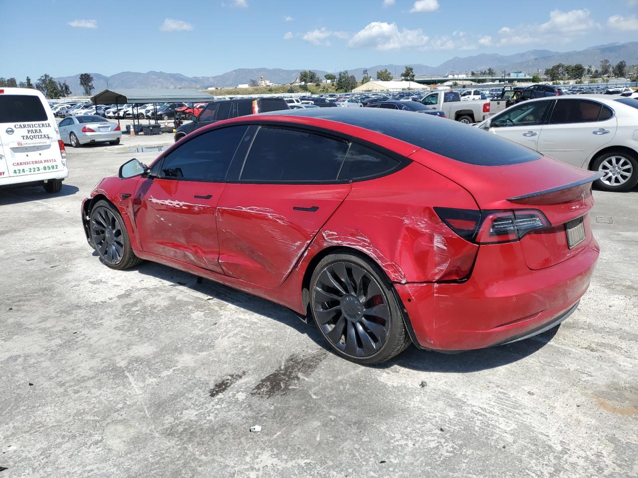 5YJ3E1EC9NF202108 2022 Tesla Model 3