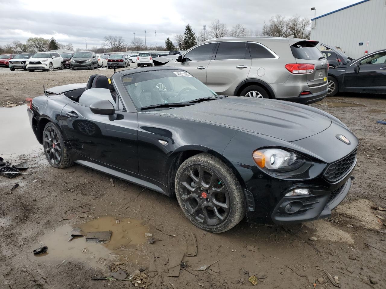 JC1NFAEK1H0129913 2017 Fiat 124 Spider Classica