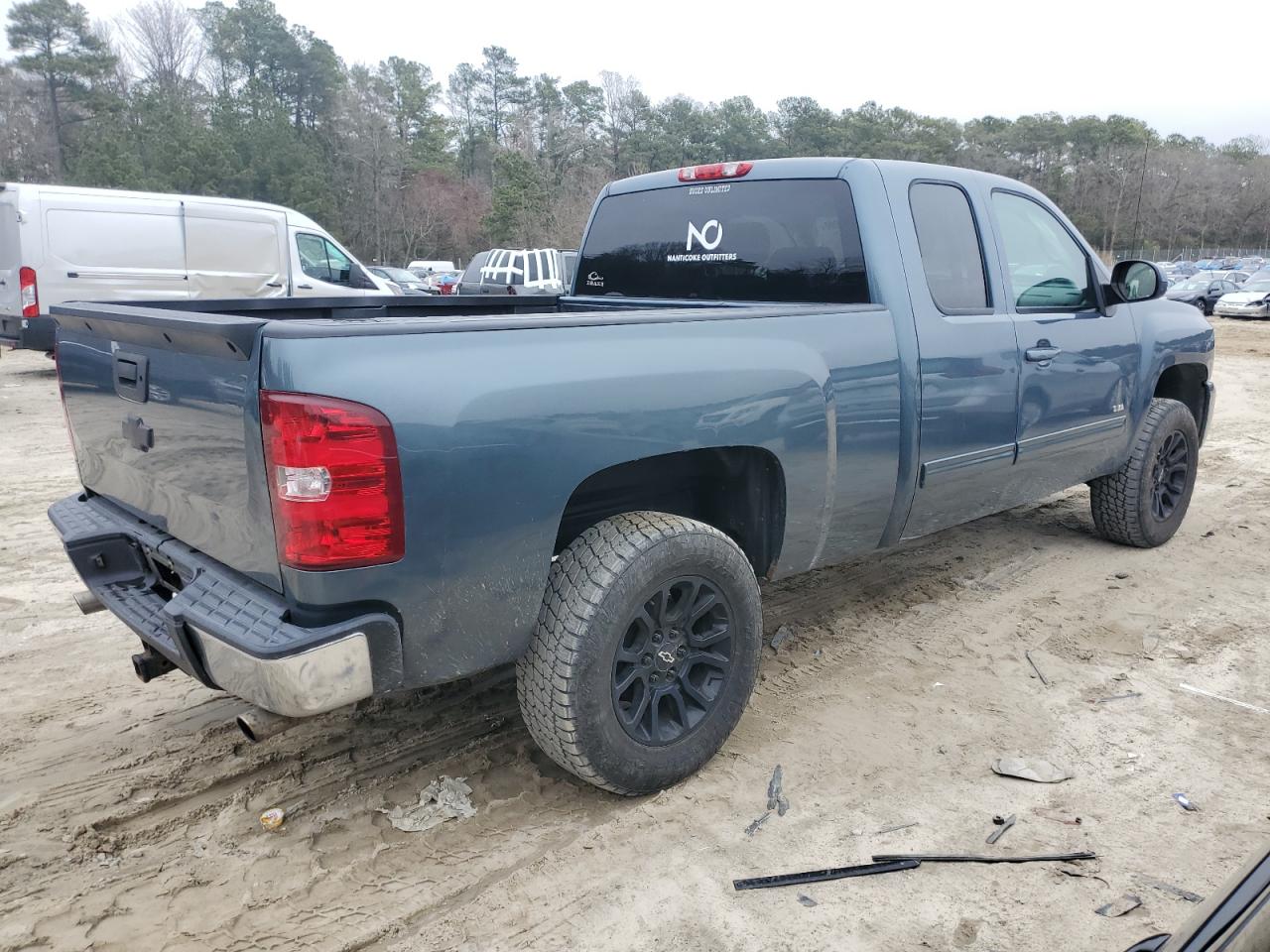 1GCRKSE34BZ105235 2011 Chevrolet Silverado K1500 Lt