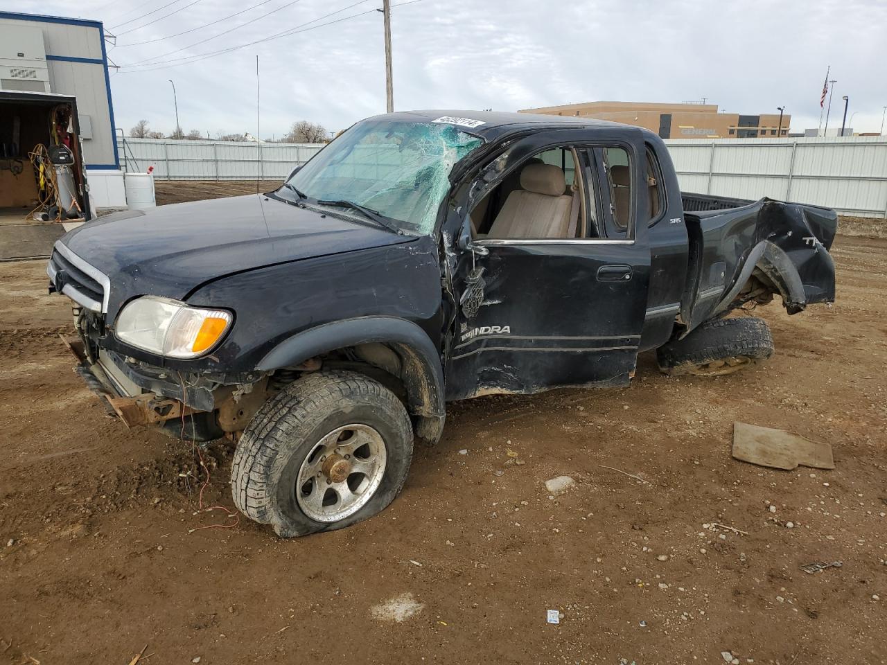 5TBBT4419YS074948 2000 Toyota Tundra Access Cab