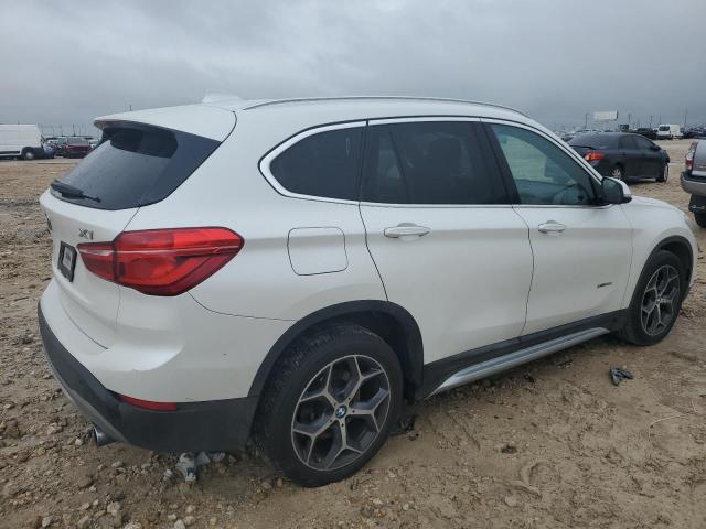 VIN WBXHT3C3XGP886110 2016 BMW X1, Xdrive28I no.3