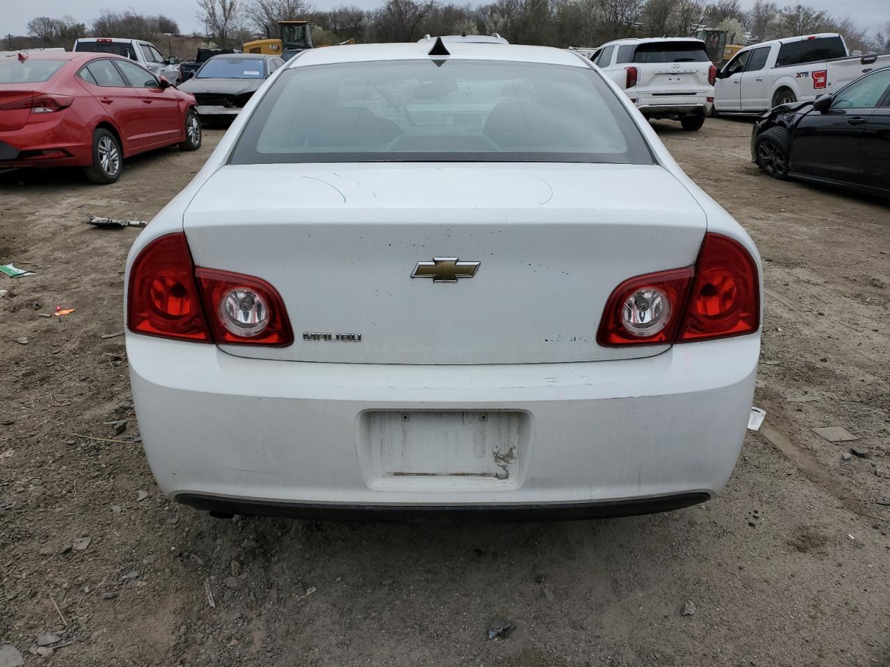 1G1ZB5E05CF173238 2012 Chevrolet Malibu Ls