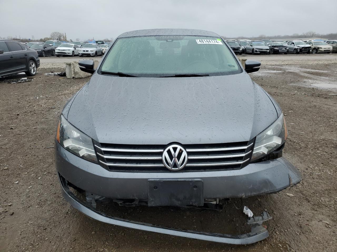 2014 Volkswagen Passat S vin: 1VWAS7A33EC031150