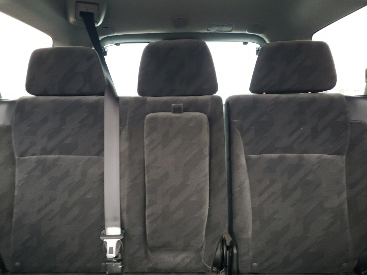 JHLRD78804C023073 2004 Honda Cr-V Ex