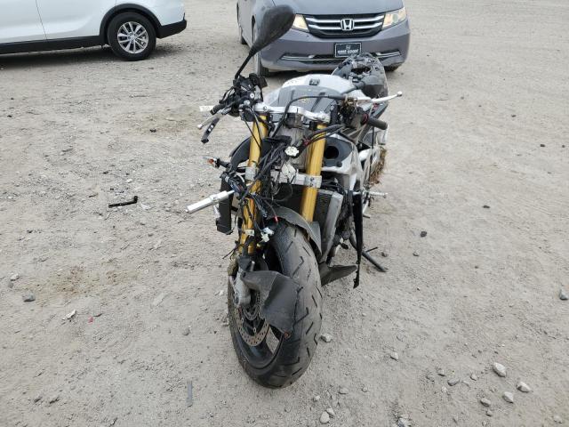 2016 APRILIA TUONO V4 1 ZD4TYU002GS000033