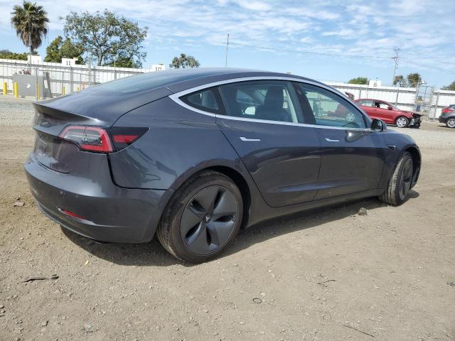 5YJ3E1EA6JF045274 2018 TESLA MODEL 3-2