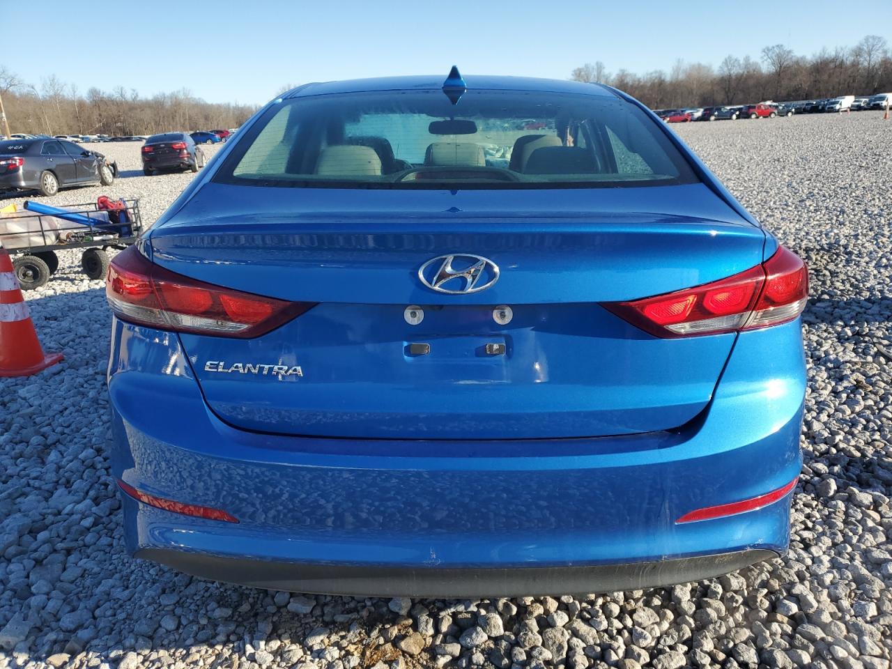 2018 Hyundai Elantra Sel vin: KMHD84LF3JU606657