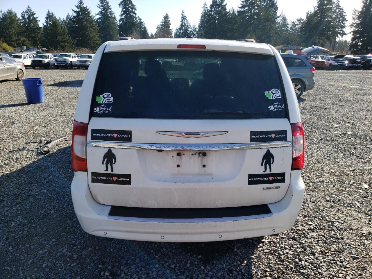 2A4RR6DG9BR760129 2011 Chrysler Town & Country Limited