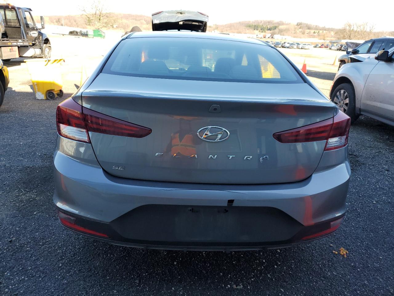 5NPD74LF2KH491200 2019 Hyundai Elantra Se