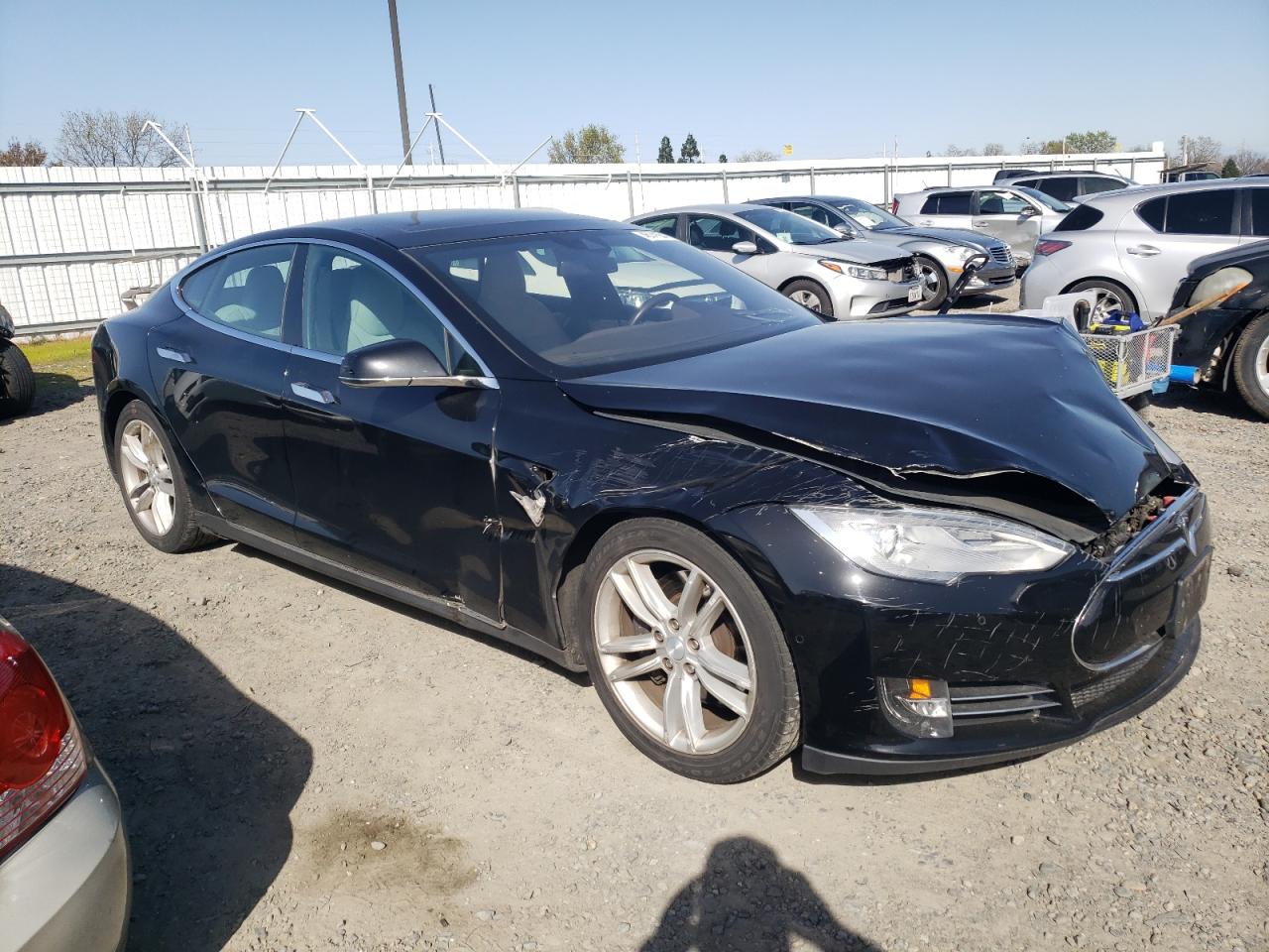 5YJSA1S28FF100450 2015 Tesla Model S 70D