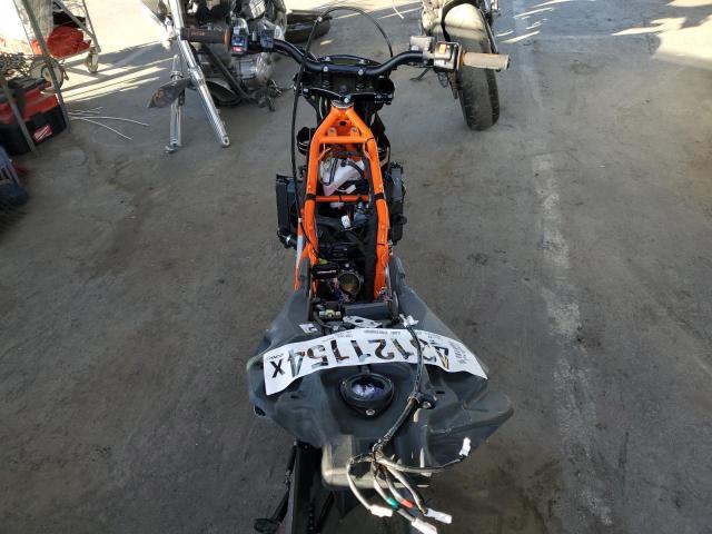 2022 KTM 690 SMC R VBKLSV404NM736100