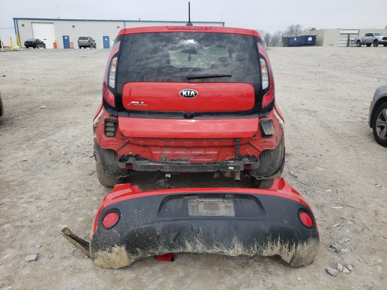 KNDJN2A26K7680370 2019 Kia Soul