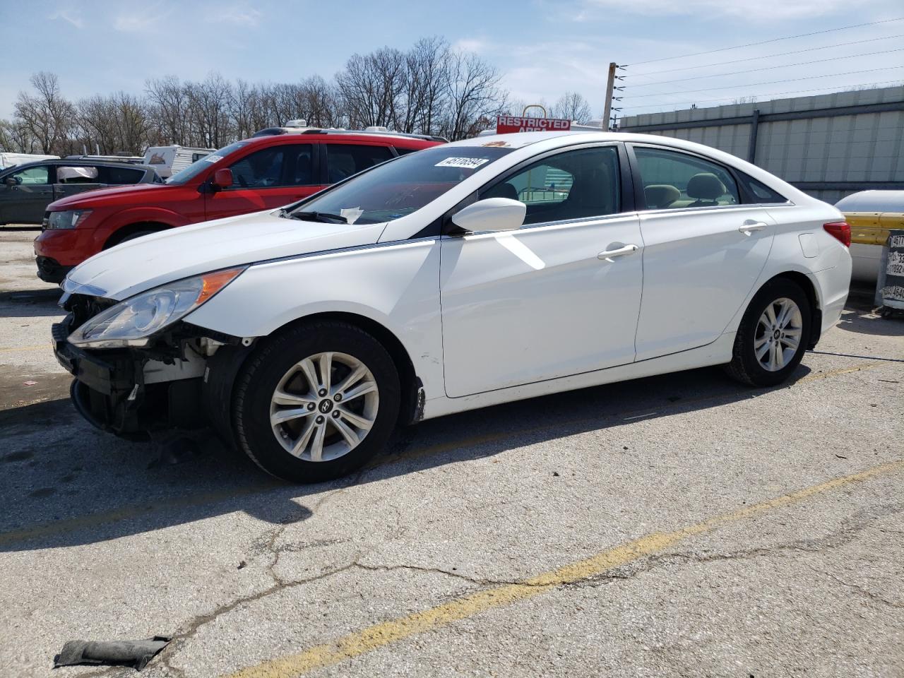 5NPEB4AC3DH675172 2013 Hyundai Sonata Gls