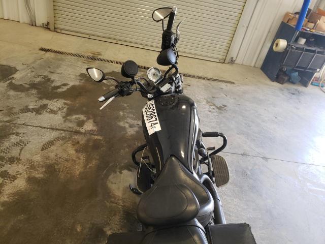 2011 VICTORY MOTORCYCLES KINGPIN 8- 5VPCA36N2B3006111