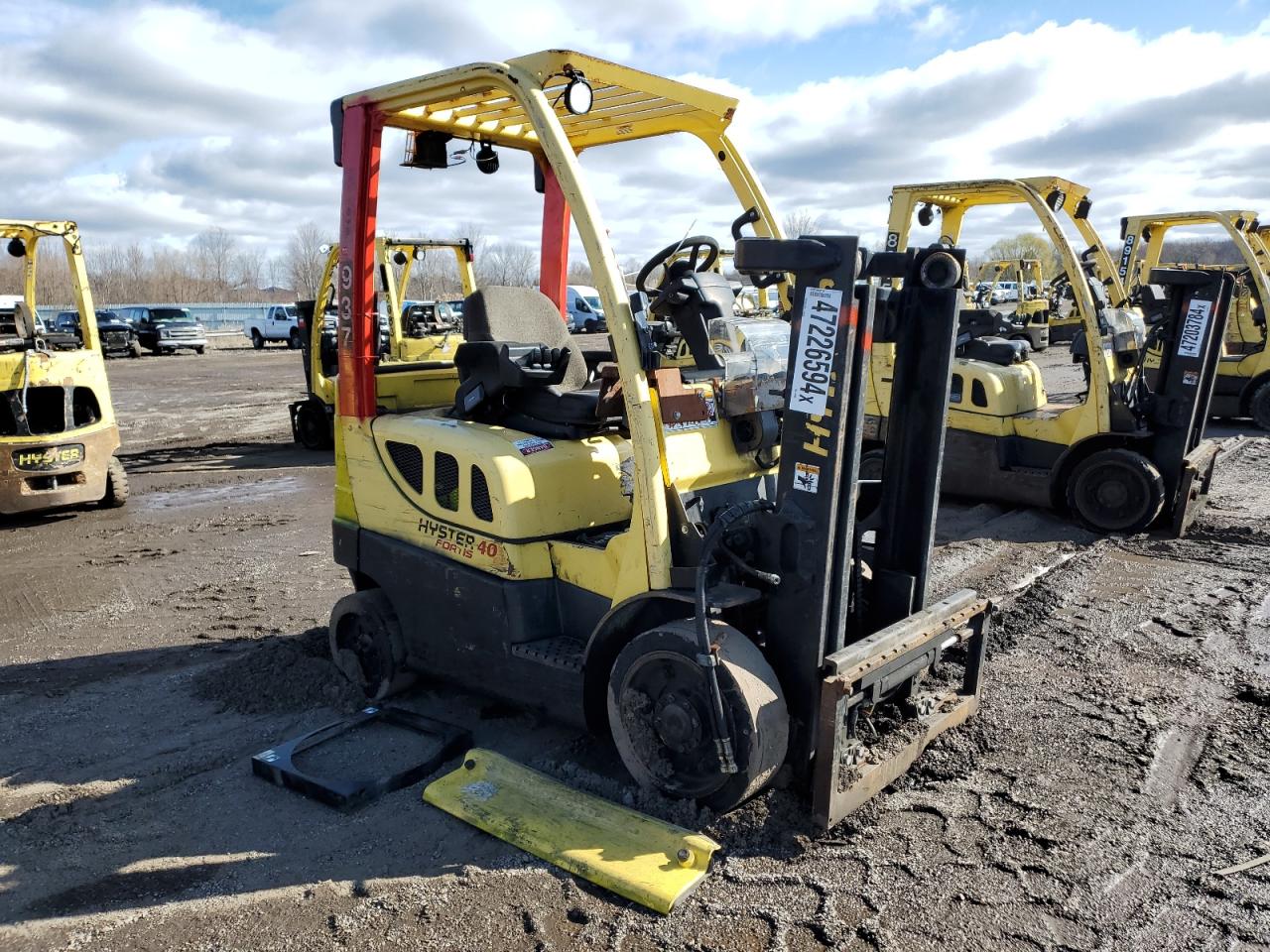 Lot #3242791961 2008 HYST FORKLIFT