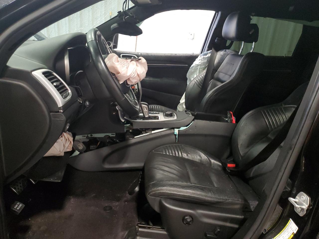 1C4RJFDJ8JC364032 2018 Jeep Grand Cherokee Srt-8