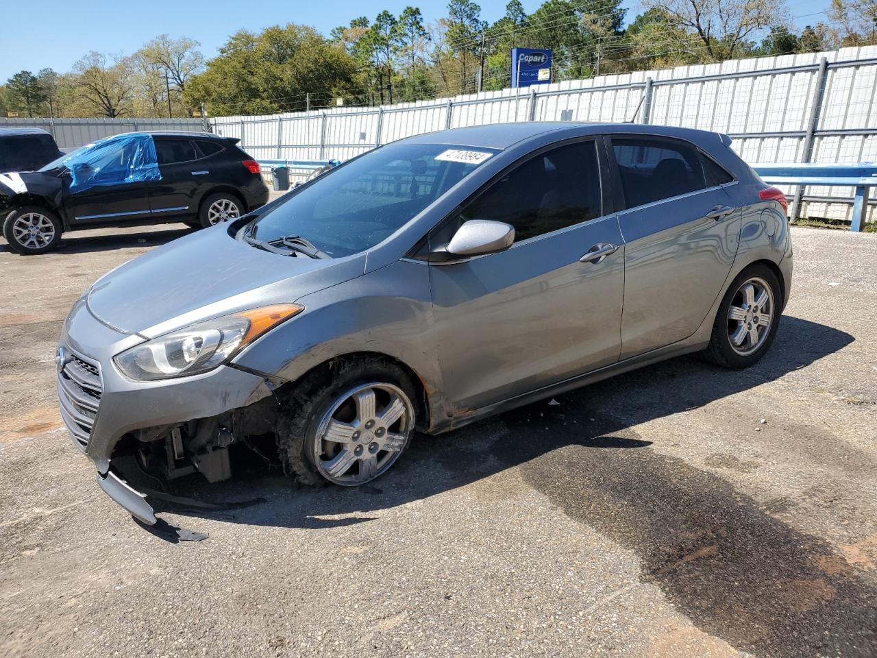 2017 Hyundai Elantra Gt vin: KMHD35LH5HU357715