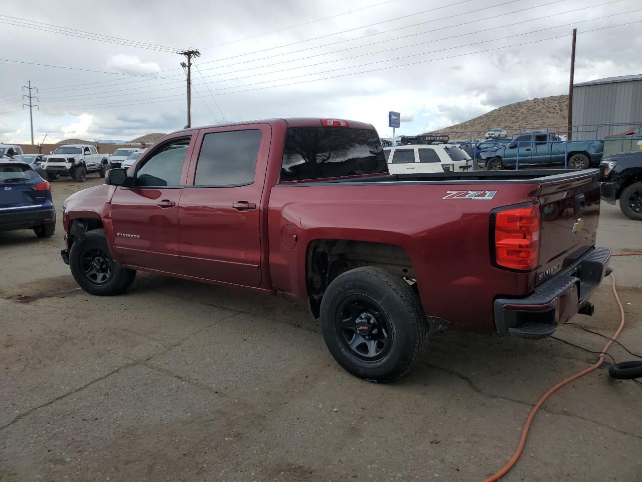 2017 Chevrolet Silverado K1500 Lt vin: 3GCUKREC6HG415317