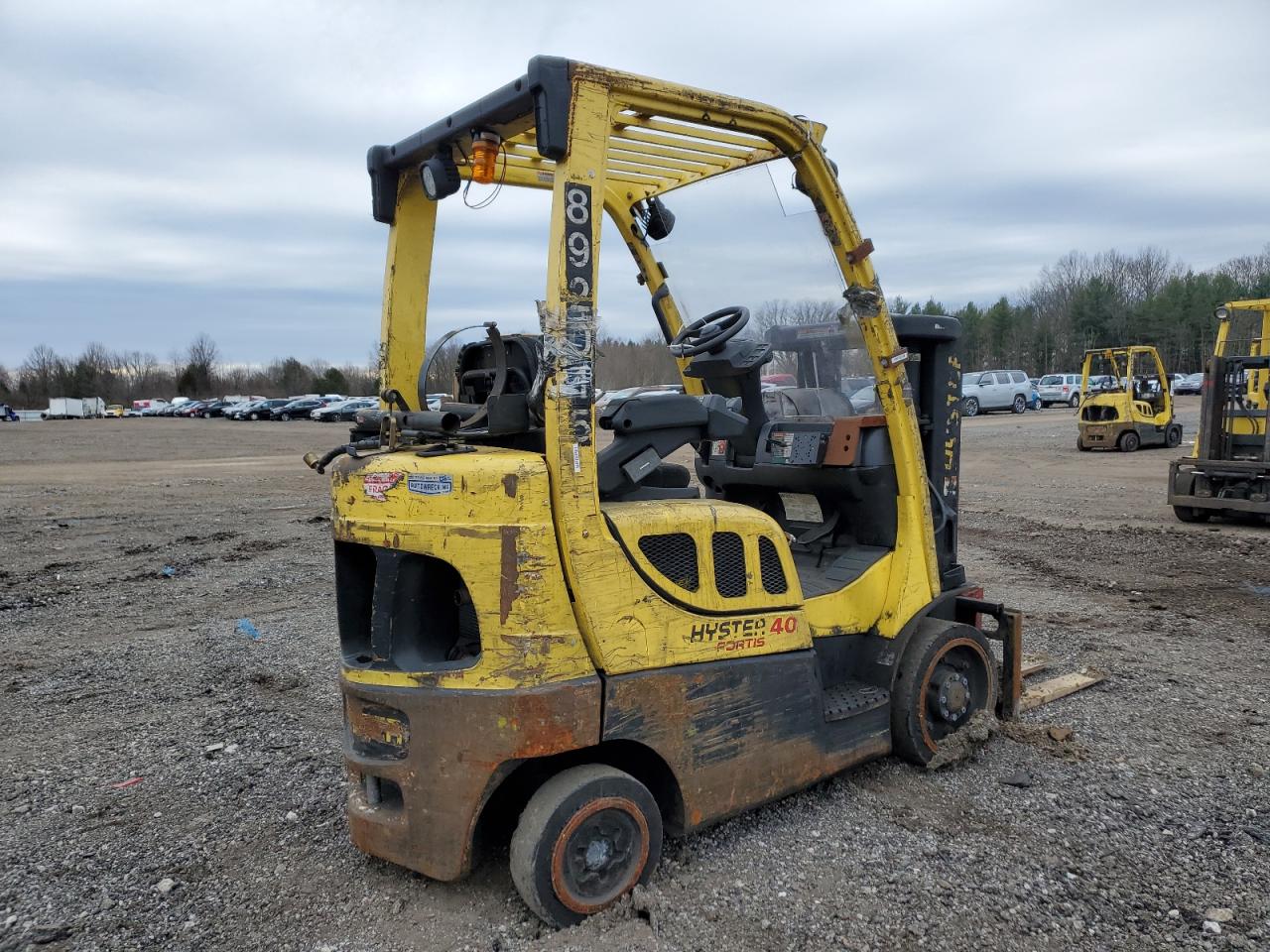 Lot #3242791969 2009 HYSTER FORKLIFT