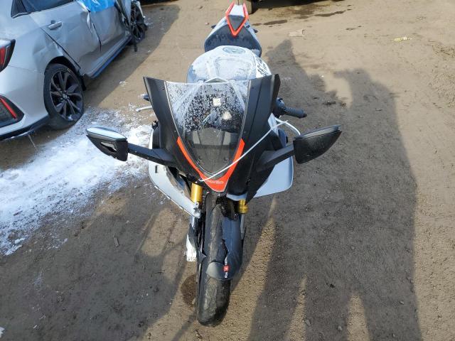 2022 APRILIA RSV4 1100 ZD4KYUA03NS000470
