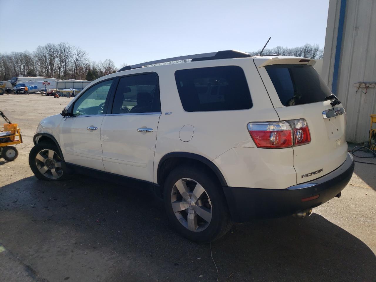 1GKKRSED3BJ403400 2011 GMC Acadia Slt-2