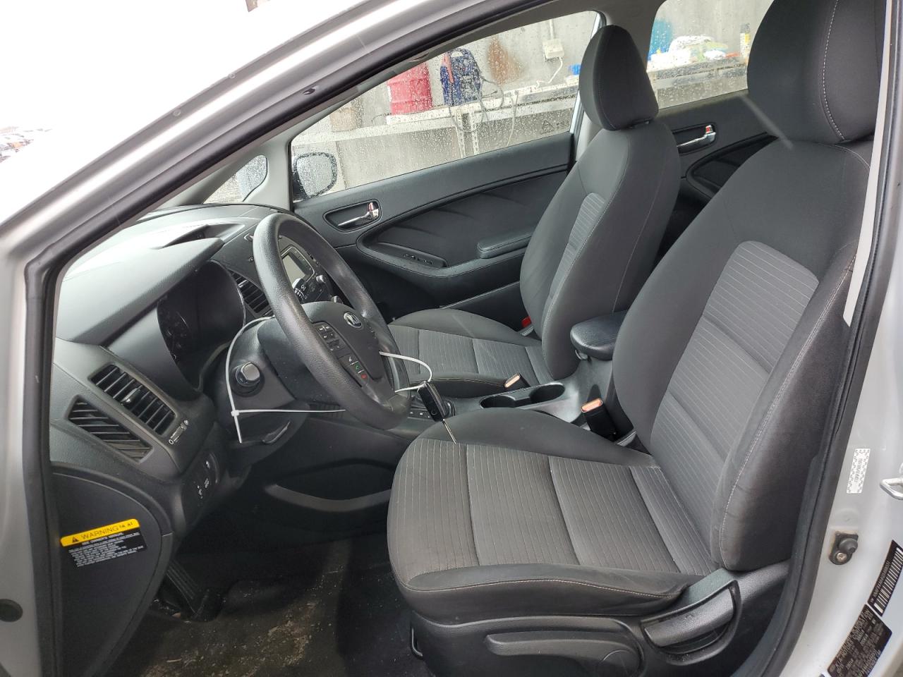 KNAFX4A64G5468551 2016 Kia Forte Lx