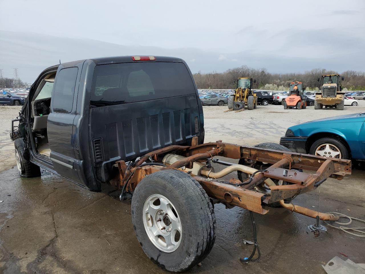 Lot #2436280984 2003 CHEVROLET SILVERADO