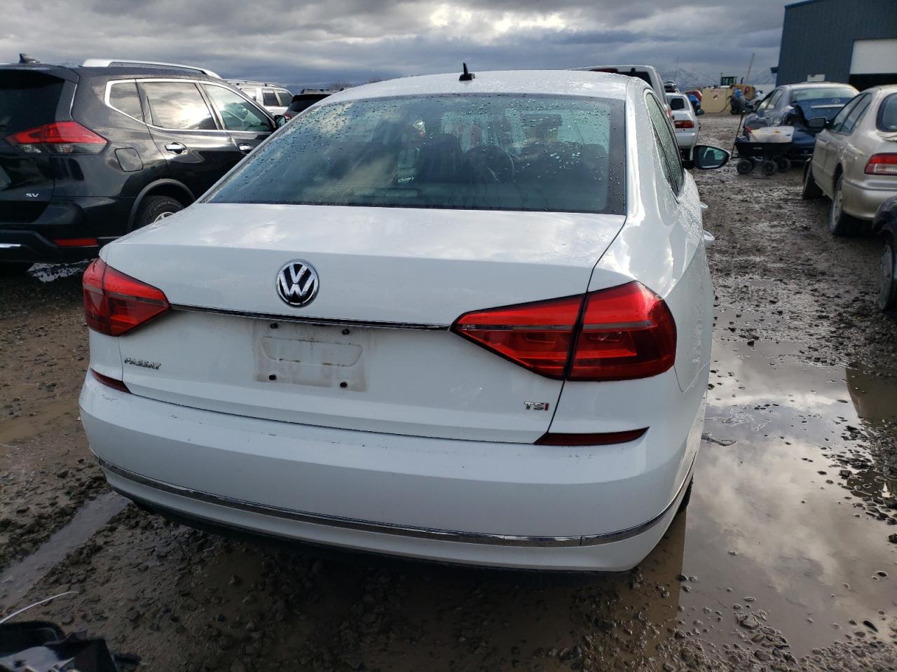 1VWAS7A30GC019203 2016 Volkswagen Passat S