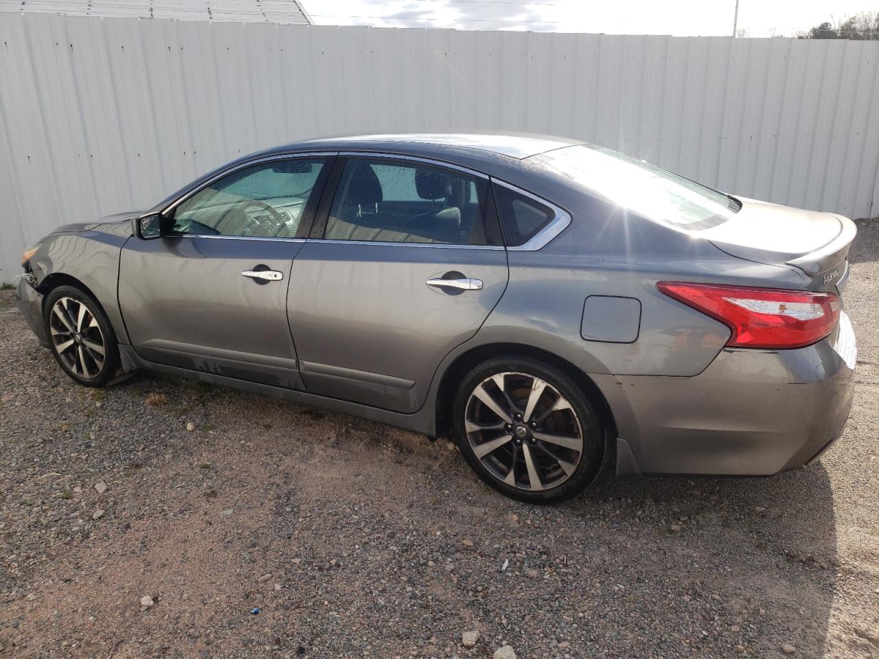 1N4AL3AP8GN373993 2016 Nissan Altima 2.5