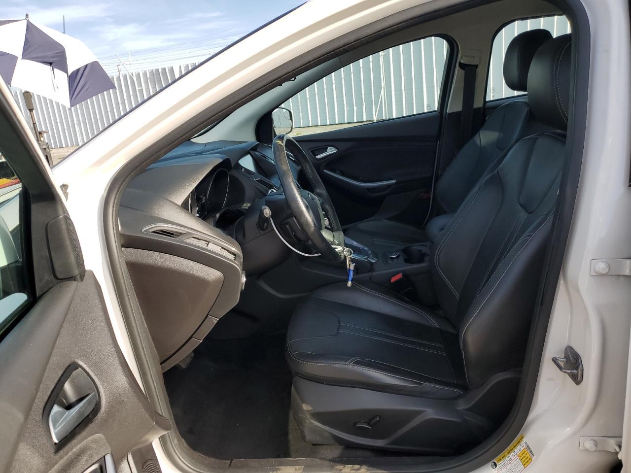 1FADP3N27EL144293 2014 Ford Focus Titanium