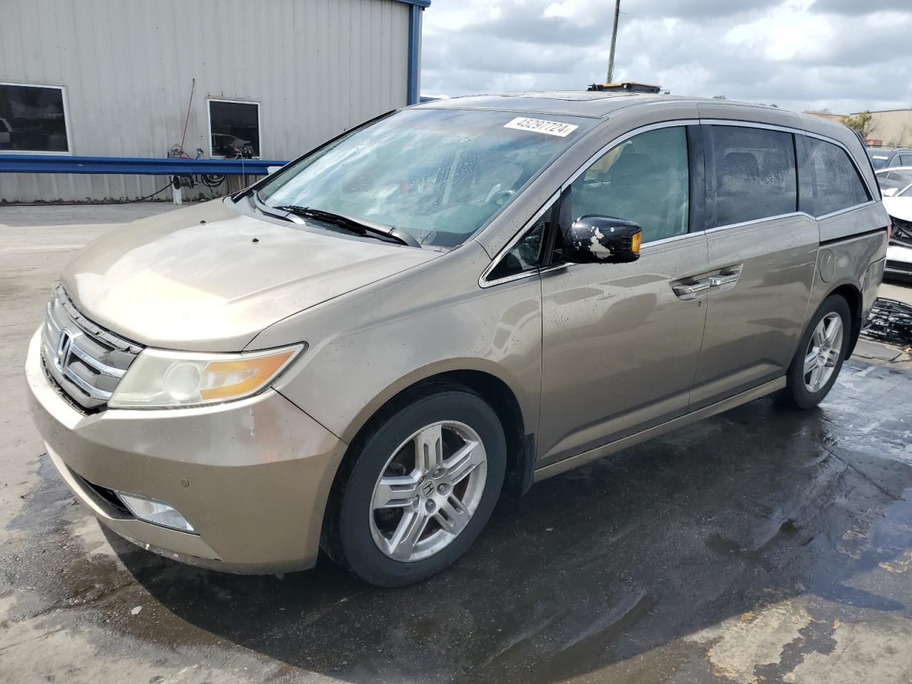 2012 Honda Odyssey Touring vin: 5FNRL5H93CB058415